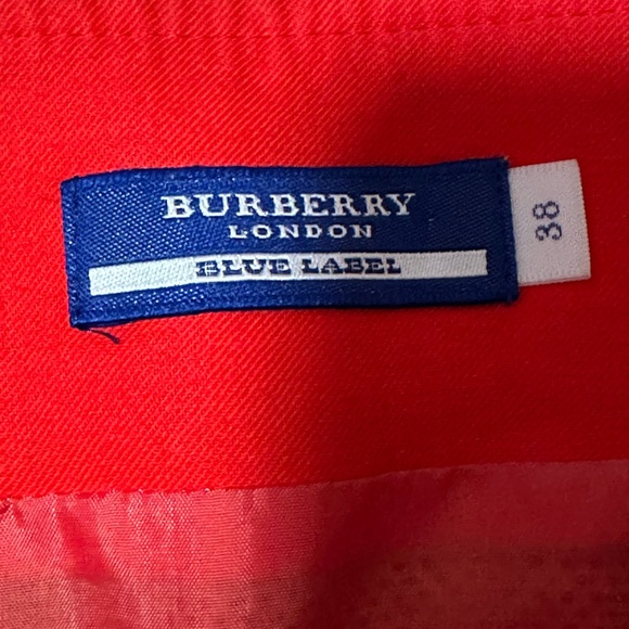 Burberry Novacheck Mini Skirt - Picture 2 of 2